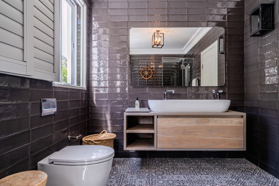 5 Bedroom Property for Sale in Simons Kloof Western Cape